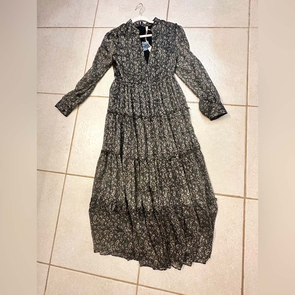 Elan Dress